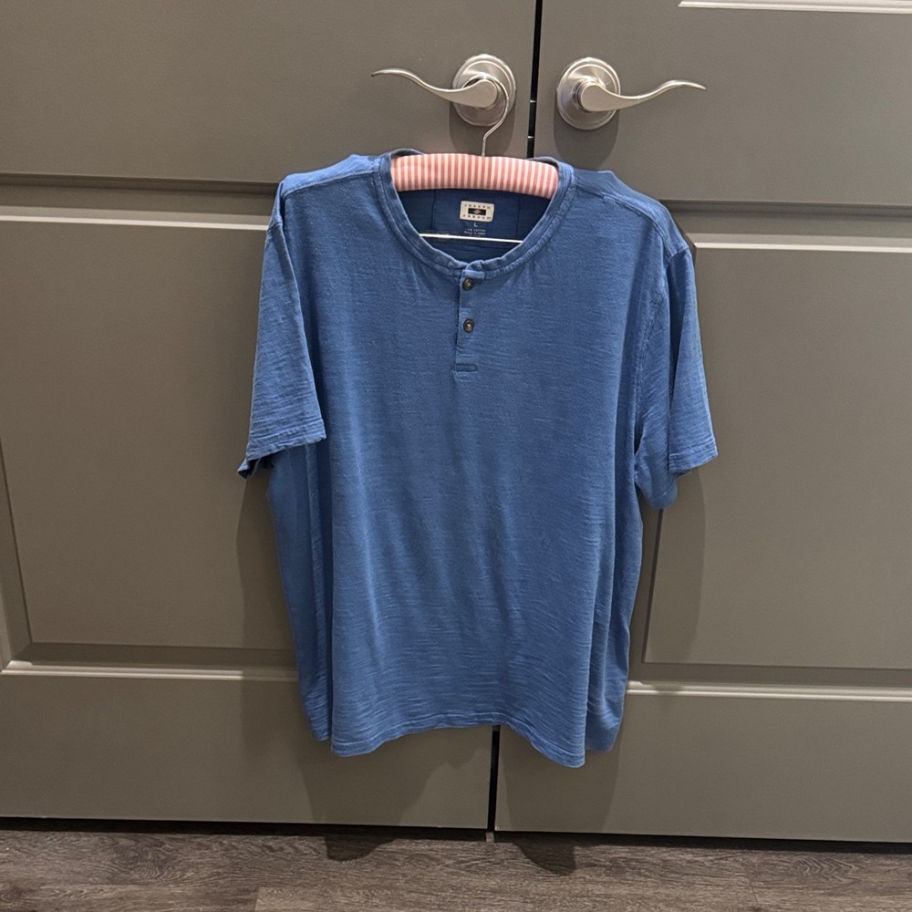 Joseph Abboud Short Sleeve Blue Henley Tee